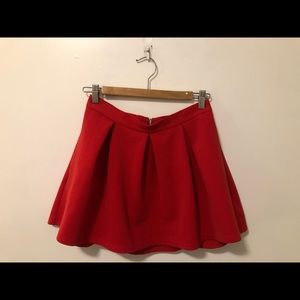 Pleated Topshop skirt